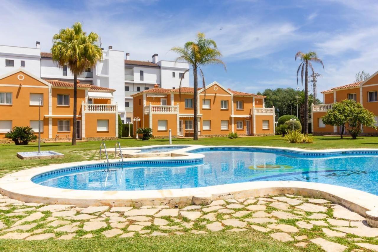 דירות Oliva Nova A Un Paso Del Mar מראה חיצוני תמונה